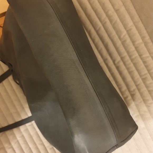 Designer handbag 👜 - Picture 3 of 3